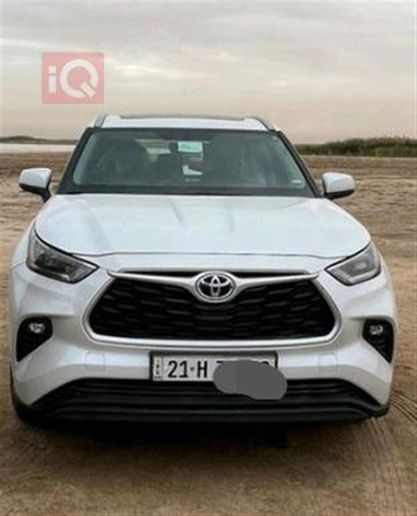 Toyota for sale in Iraq